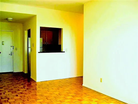 Rented by Voro New York | media 3