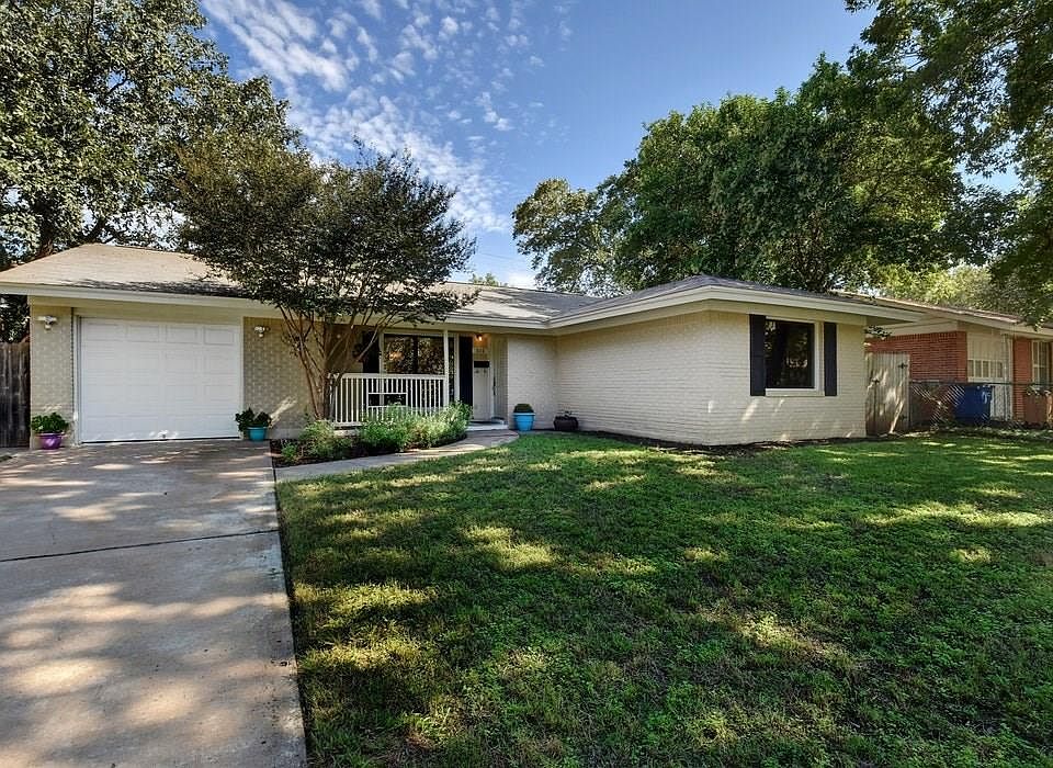 1st image of 2112 Lanier Dr