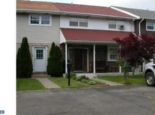 79 W Chestnut St, Macungie, PA 18062