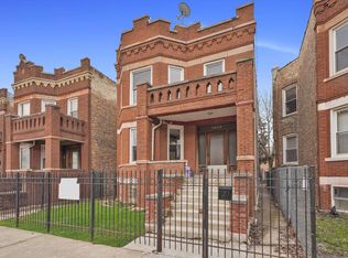 2628 N Harding Ave, Chicago, IL 60647