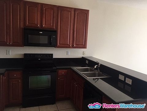 2nd image of 1057 NE 30th Ave