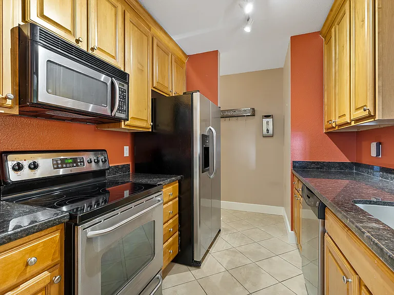 2760 76th Ave SE #403 — Photo 6