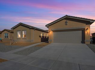 530 Rio Chama Cir SW, Los Lunas, NM 87031