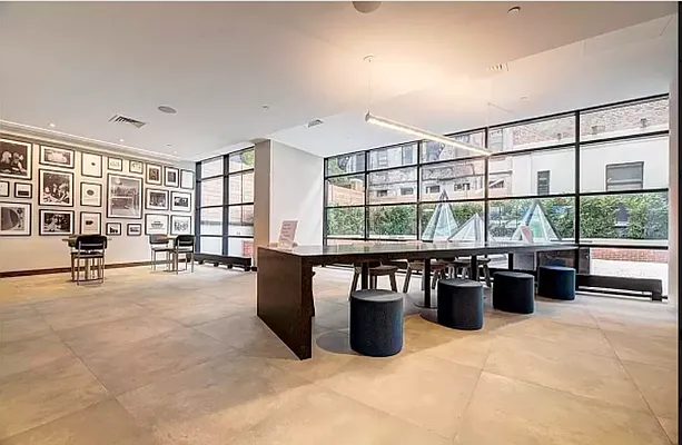 Rented by REAL New York | media 7