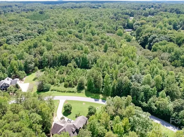 16 River Birch Dr, Iron Station, NC 28080