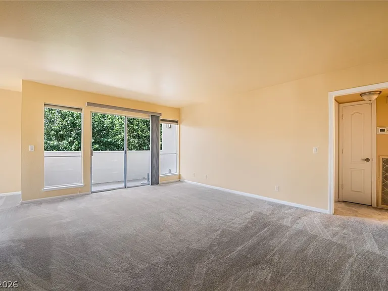 2843 Geary Pl #3102 — Photo 4