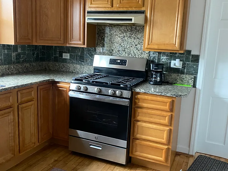 3020 Gustav St #1 — Photo 18