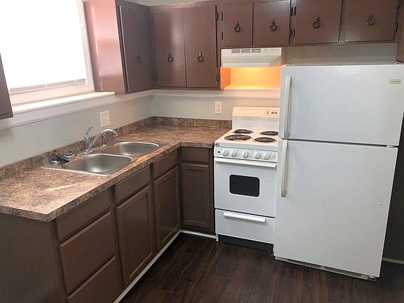 3rd image of 726 Osage St APT 4