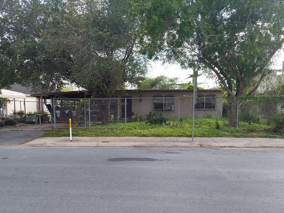 1st image of 2610 Delia Ave