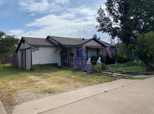 1202 N 5th St, Alpine, TX 79830