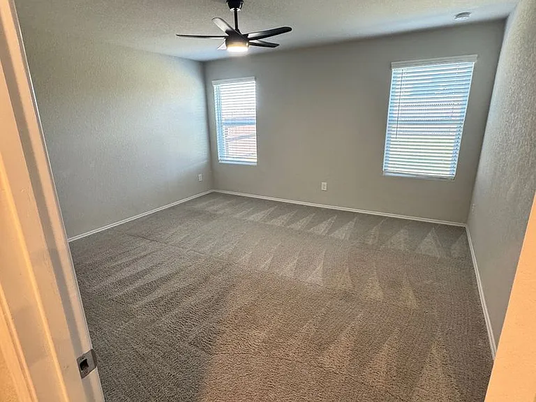 7618 Capstone Rdg — Photo 13