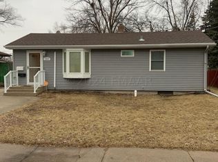 1317 19th St S, Moorhead, MN 56560