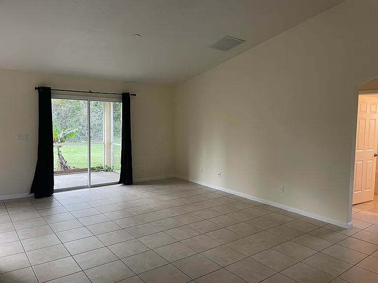 3586 SW Conibear St — Photo 6