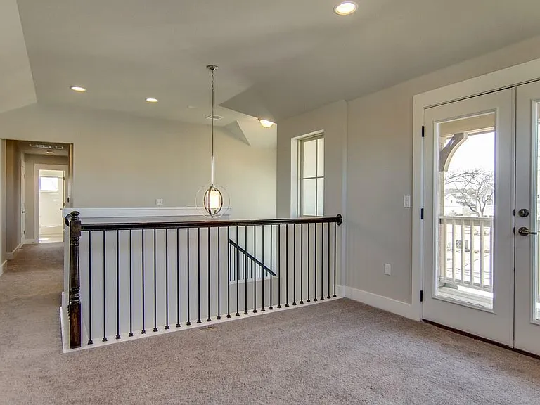 9503 McKnight Loop — Photo 24