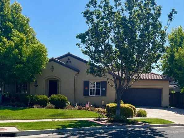 634 Hawkins Way, Santa Maria, CA 93455