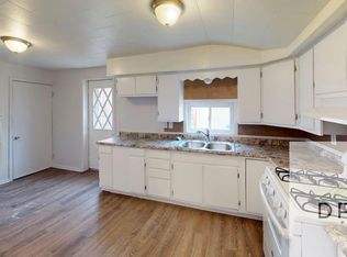 1139 S Grand Ave, Lansing, MI 48910