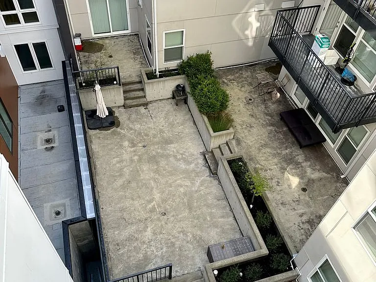 View 420 — Photo 23