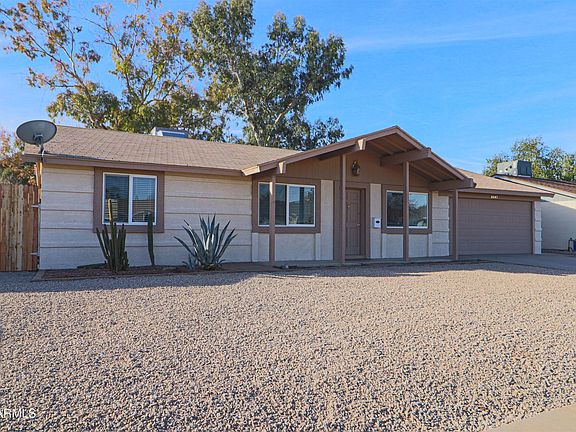 2nd image of 3647 E Ludlow Dr