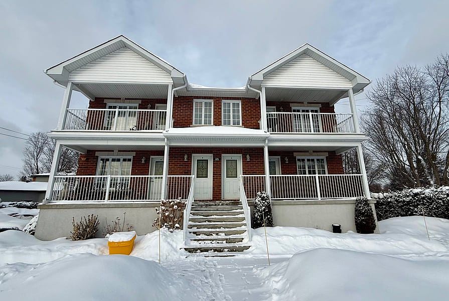 1st image of 171 Mabel St #6