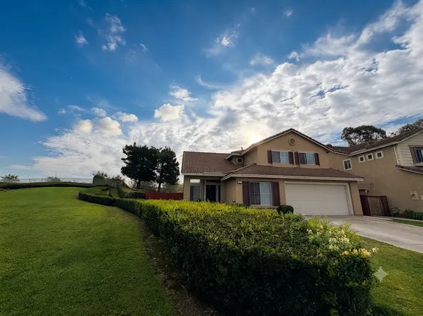 677 Shenandoah Rd, Corona, CA 92879