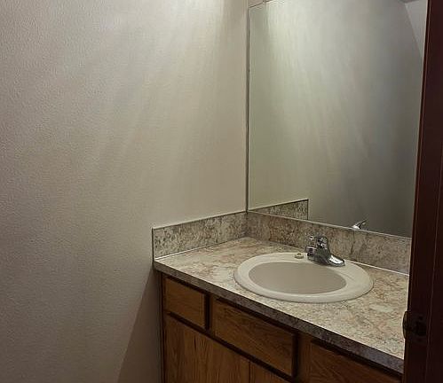 5th image of 305 A St #10