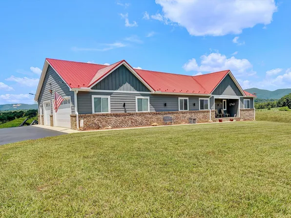 1169 Antioch Rd, Boones Mill, VA 24065