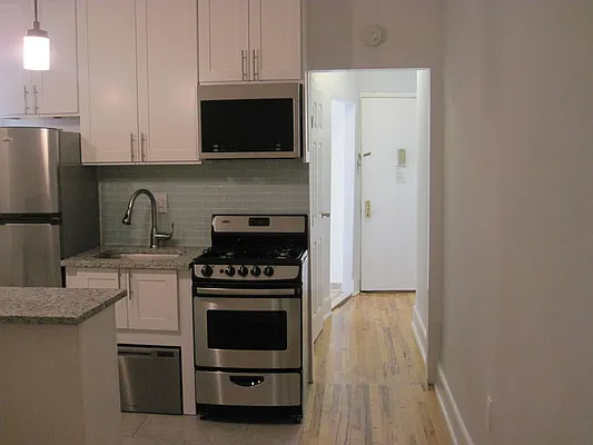 Rented by TAG Real Estate | media 8