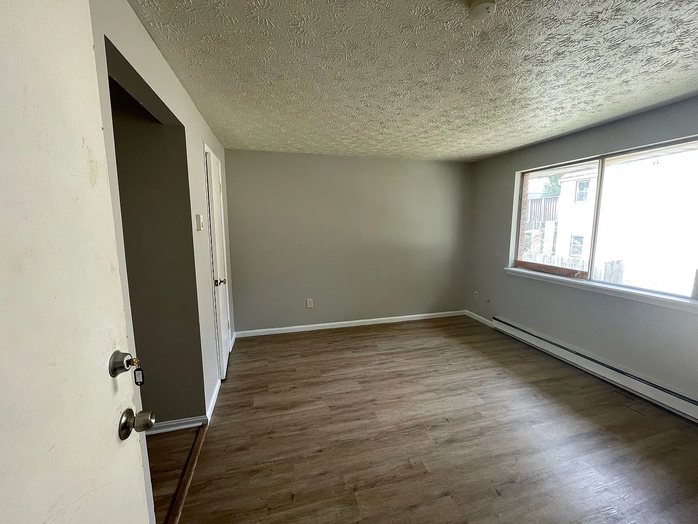 1315 Logan Ave NW — Photo 1