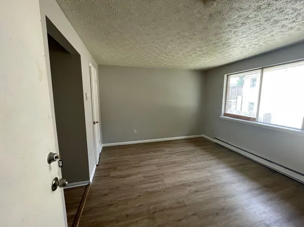 1315 Logan Ave NW, 1315 Logan Ave NW #2, Canton, OH 44703