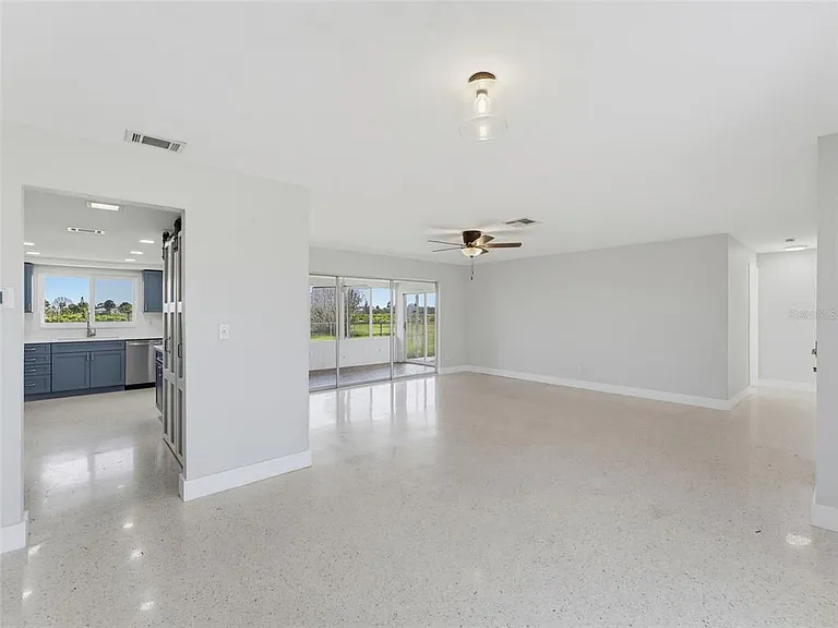 4044 Headsail Dr — Photo 17