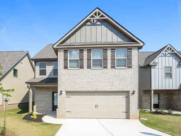 2350 Walker Dr, Hampton, GA 30228