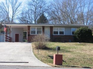 118 Regent Cir, Oak Ridge, TN 37830