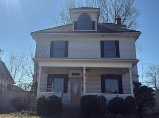 77 North St, Logan, OH 43138