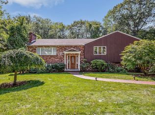 66 Colburn Rd, Reading, MA 01867