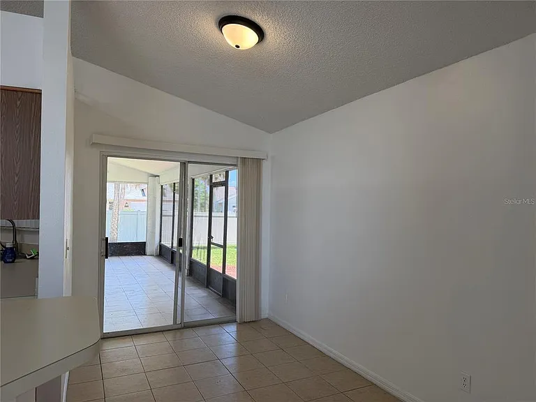 14601 Eagles Crossing Dr — Photo 19