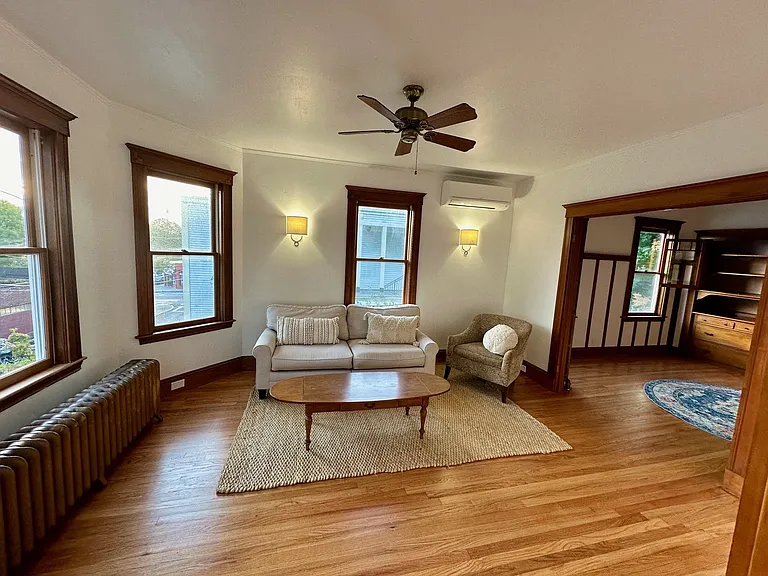 8 Lee Hill Rd #1 — Photo 3