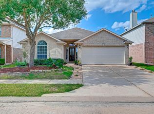 10027 Driftwood Park Dr, Houston, TX 77095