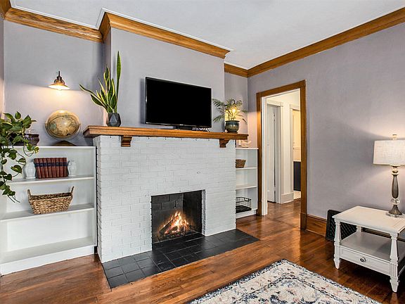 5th image of 2129 Audobon St SW