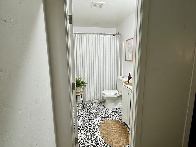 1010 N Kentucky Ave #1/2 — Photo 9
