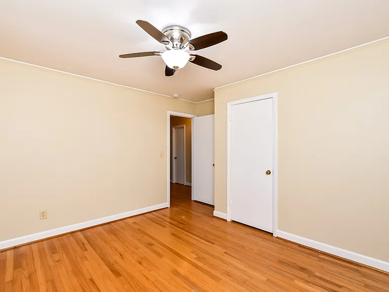 619 Heathwood Dr — Photo 24
