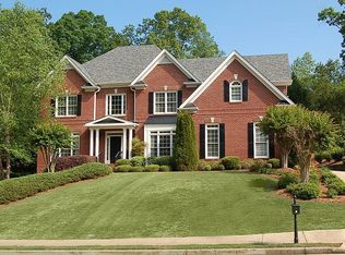 6010 Tangletree Dr, Roswell, GA 30075