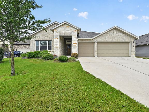 2nd image of 104 Joseph Hawkins Ln