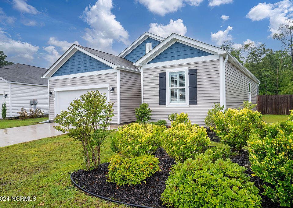 1st image of 9688 Woodriff Circle NE