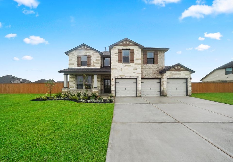 210 Valley Ranch Trail - Grant - Elevation CE - Front Exterior