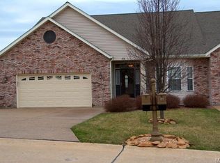 215 River Bluff Ct, Troy, MO 63379