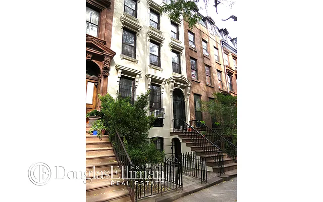 Rented by Douglas Elliman | media 31