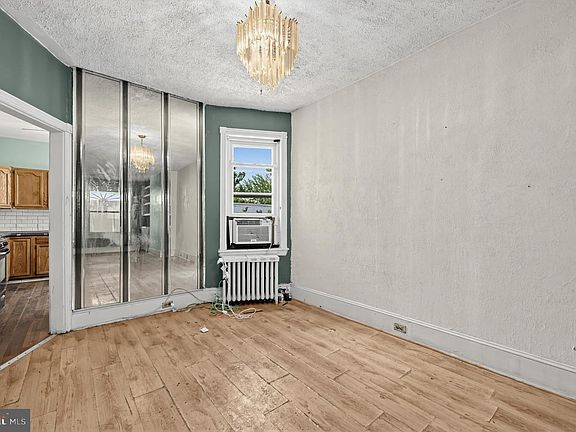5th image of 1664 Fillmore St