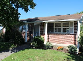 204 N 4th St, Mifflinburg, PA 17844