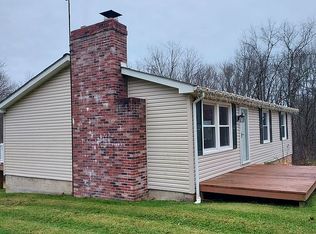 307 Peaceful Valley Rd, West Sunbury, PA 16061