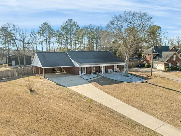 124 Lee Road 558, Phenix City, AL 36867